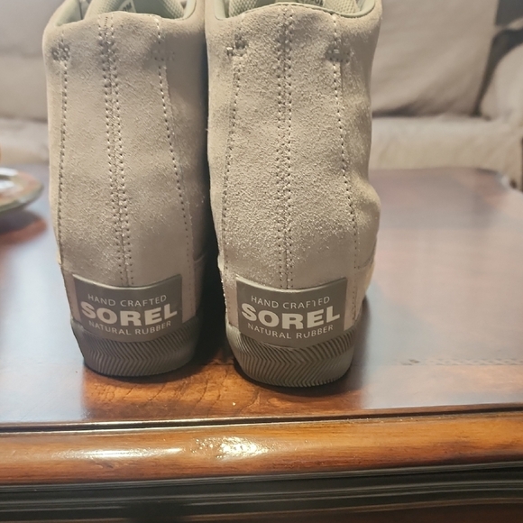 Sorel Gray High-Top Wedge Sneakers - Picture 7 of 7